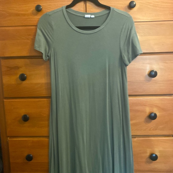 Gap T-Shirt Dress - Picture 2 of 7